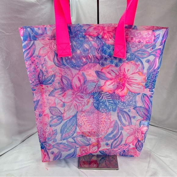 LILLY PULITZER Snappy Turtle Mesh Tote - Picture 8 of 8